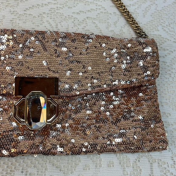 Deux Lux rose gold sequin clutch purse with strap - Picture 2 of 9